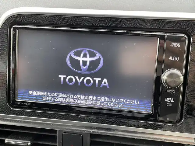 トヨタ シエンタ ハイブリッド G クエロ 大阪府 2018(平30)年 2.4万km ホワイトパールクリスタルシャイン 純正ナビ　/   フルセグTV/CD/DVD/Bluetooth/USB/バックモニター/衝突軽減ブレーキ/横滑り防止装置/モデリスタエアロ/両側パワースライドドア/レーンキープアシスト/ステアリングスイッチ/前後ドライブレコーダー/オートマチックハイビーム/ＤＡＹＴＯＮＡホイール/ハーフレザーシート/純正フロアマット/プッシュスタート/スマートキー/ＥＴＣ/ＬＥＤライト/禁煙車