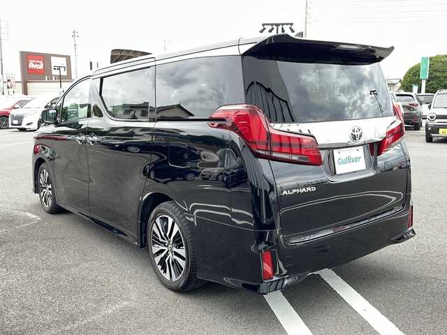 トヨタ アルファード S Cパッケージ 岐阜県 2019(令1)年 10.6万km ブラック 登録時走行距離105538km/純正１１型ＳＤナビ　/フルセグテレビ　/サンルーフ　/両側電動ドア　/エグゼクティブ仕様/デジタルインナーミラー　/純正後席用モニター12.8型　/バックカメラ　/コーナーセンサー前後　/ＬＥＤヘッドライト　/レーダークルーズ　/ビルトインＥＴＣ/電動リアゲート/LEDヘッドライト/パワーシート全席/スマートキー/プッシュスタート/パワーステアリング/パワーウィンドウ/ステアリングヒーター/エアコンWAC/Blue tooth接続/CD・DVD可/SDミュージックサーバー/オットマン助手席・後部座席/ドライブレコーダー前後/社外フロアマット/レザーシート全席/シートヒーター前席/エアシート前席/純正18アルミホイール/ABS/横滑り防止装置/盗難防止装置/オートライト/オートマチックハイビーム/エアバッグW＋サイド/衝突被害軽減システム/カーテンエアバッグ/ウィンカーミラー