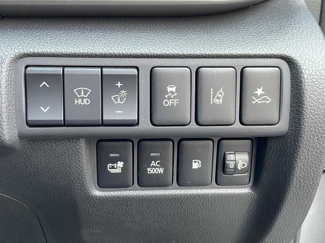 三菱 エクリプス クロス ＰＨＥＶ P 道北・旭川 2020(令2)年 6.1万km チタニウムグレーメタリック ・４ＷＤ/・禁煙車/・純正ナビ/　フルセグ・ＢＴ・ＵＳＢ/・全方位カメラ/・ハーフレザーシート/・前席シートヒーター/・Ｄ席パワーシート/・ラリーアートスタイリンングパッケージ/　フロントアンダーガーニッシュ/　サイドエクステンション/　リヤアンダーガーニッシュ/・スマートキー/・衝突軽減ブレーキ/・車線逸脱警報/・レーダークルーズコントロール/・誤発進抑制機能/・後側方車両検知警報システム/・後退時車両検知警報システム/・ヘッドアップディスプレイ/・１５００Ｗ/・パドルシフト/・LEDオートライト/・オートハイビーム/・ステアリングヒーター/・純正１８インチアルミ/・前後ドライブレコーダー/・ETC/・保証書/・取説