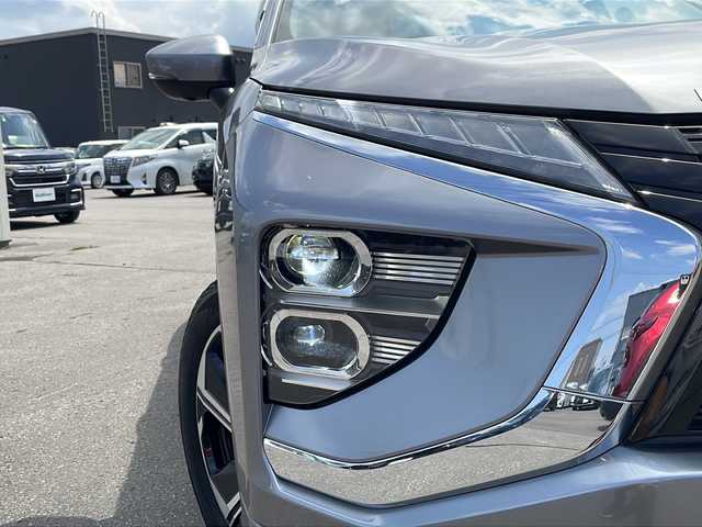 三菱 エクリプス クロス ＰＨＥＶ P 道北・旭川 2020(令2)年 6.1万km チタニウムグレーメタリック ・４ＷＤ/・禁煙車/・純正ナビ/　フルセグ・ＢＴ・ＵＳＢ/・全方位カメラ/・ハーフレザーシート/・前席シートヒーター/・Ｄ席パワーシート/・ラリーアートスタイリンングパッケージ/　フロントアンダーガーニッシュ/　サイドエクステンション/　リヤアンダーガーニッシュ/・スマートキー/・衝突軽減ブレーキ/・車線逸脱警報/・レーダークルーズコントロール/・誤発進抑制機能/・後側方車両検知警報システム/・後退時車両検知警報システム/・ヘッドアップディスプレイ/・１５００Ｗ/・パドルシフト/・LEDオートライト/・オートハイビーム/・ステアリングヒーター/・純正１８インチアルミ/・前後ドライブレコーダー/・ETC/・保証書/・取説