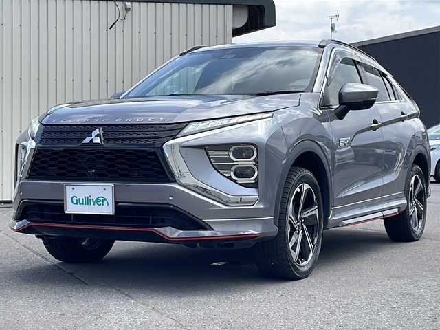 三菱 エクリプス クロス ＰＨＥＶ P 道北・旭川 2020(令2)年 6.1万km チタニウムグレーメタリック ・４ＷＤ/・禁煙車/・純正ナビ/　フルセグ・ＢＴ・ＵＳＢ/・全方位カメラ/・ハーフレザーシート/・前席シートヒーター/・Ｄ席パワーシート/・ラリーアートスタイリンングパッケージ/　フロントアンダーガーニッシュ/　サイドエクステンション/　リヤアンダーガーニッシュ/・スマートキー/・衝突軽減ブレーキ/・車線逸脱警報/・レーダークルーズコントロール/・誤発進抑制機能/・後側方車両検知警報システム/・後退時車両検知警報システム/・ヘッドアップディスプレイ/・１５００Ｗ/・パドルシフト/・LEDオートライト/・オートハイビーム/・ステアリングヒーター/・純正１８インチアルミ/・前後ドライブレコーダー/・ETC/・保証書/・取説