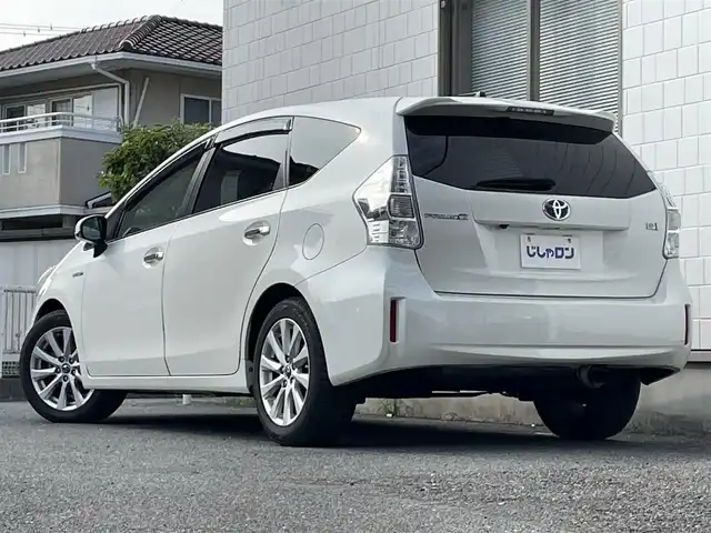 トヨタ プリウス α S 三重県 2013(平25)年 9.9万km ホワイトパールクリスタルシャイン (株)IDOMが運営する【じしゃロン四日市店】の自社ローン専用車両になります。こちらは現金またはオートローンご利用時の価格です。自社ローンご希望の方は別途その旨お申付け下さい/純正メモリナビ/バックカメラ/ETC/ステアリングスイッチ/電動格納ウィンカーミラー/全席シートカバー/オートエアコン/エンジンプッシュスタート/スマートキー