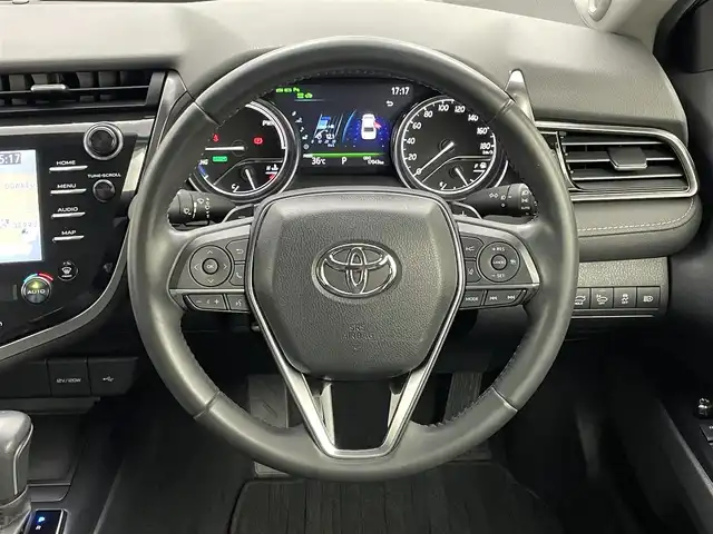トヨタ カムリ WSレザーパッケージ 岡山県 2019(令1)年 1.7万km ダークブルーマイカM ワンオーナー	/JBLプレミアムサウンドシステム/純正8インチディスプレイオーディオ	/【ナビ/フルセグ/Bluetooth】	/バックカメラ/追従型クルーズコントロール	/オートハイビーム	/LEDヘッドライト（AUTO機能付き）	/ビルトインETC	/前席シートヒーター/前席パワーシート	/運転席パワーシート/パワーバックドア	/衝突軽減ブレーキシステム	/車線逸脱防止システム	/横滑り防止装置	/ブラインドスポットモニター/踏み間違い防止/社外ドライブレコーダー（前後）	/純正18インチアルミ	/コーナーセンサー（前後）	/純正フロアマット	/ステアリングスイッチ/ヘッドアップディスプレイ/シートリフター/ウィンカーミラー/ドアバイザー		/プッシュスタート	/スマートキー×2	/エンジンスターター