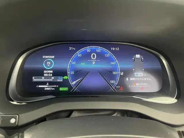 トヨタ ハリアー ハイブリッド Z レザーパッケージ 埼玉県 2023(令5)年 2.5万km ブラック ガラスルーフ　メーカーナビ　パノラミックビューモニター　ＪＢＬサウンド　セーフティセンス　デジタルインナーミラー　ＨＵＤ　ＢＳＭ　シートヒーター　ベンチレーション　ビルトインＥＴＣ２．０　地デジＴＶ