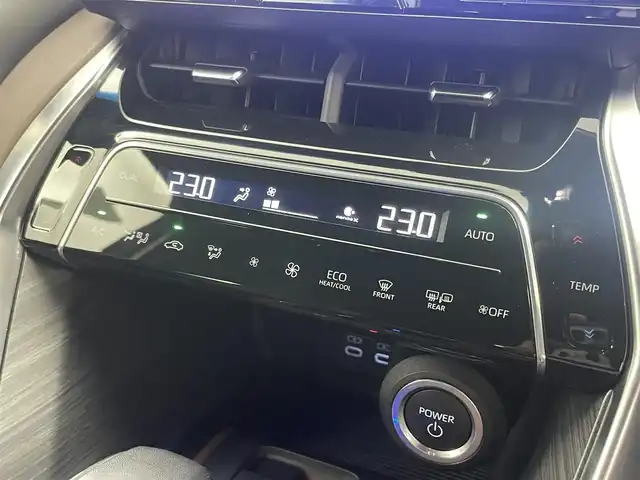 トヨタ ハリアー ハイブリッド Z レザーパッケージ 埼玉県 2023(令5)年 2.5万km ブラック ガラスルーフ　メーカーナビ　パノラミックビューモニター　ＪＢＬサウンド　セーフティセンス　デジタルインナーミラー　ＨＵＤ　ＢＳＭ　シートヒーター　ベンチレーション　ビルトインＥＴＣ２．０　地デジＴＶ
