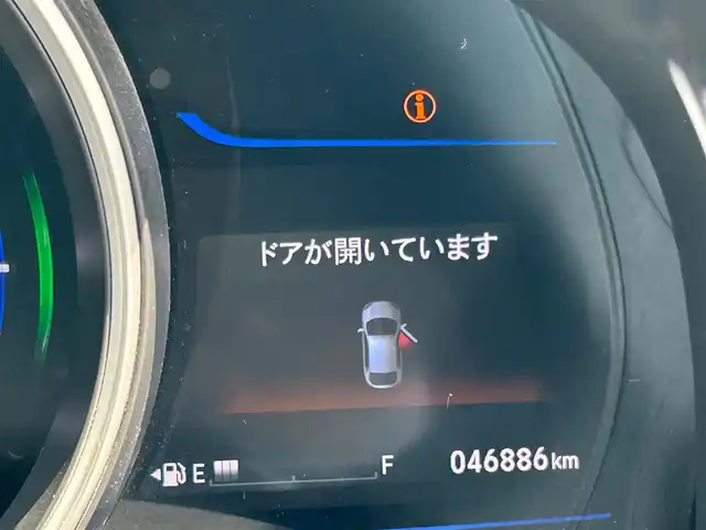 ホンダ フィット ハイブリット Lパッケージ 大阪府 2016(平28)年 4.7万km プレミアムホワイトパールⅡ 社外ナビ　/    TV/CD/DVD/Bluetooth/バックモニター　/あんしんパッケージ/PRAUZER15インチホイール　/クルーズコントロール　/ステアリングスイッチ　/アイドリングストップ　/前方ドライブレコーダー　/純正フロアマット　/プッシュスタート　　/ビルトインＥＴＣ　/ＬＥＤ/禁煙車