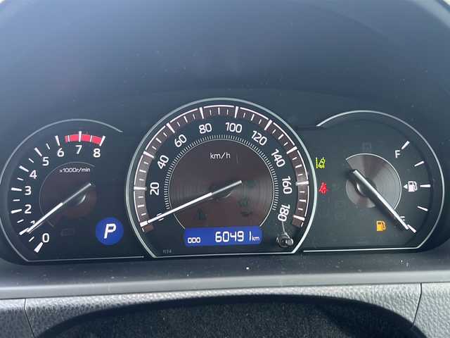 トヨタ エスクァイア Gi 福岡県 2018(平30)年 6.1万km スパークリングブラックパールクリスタルシャイン ・ALPINE9インチナビ/-BT/フルセグTV/CD/DVD/SD/FM/AM/・バックカメラ/・ALPINE10.1インチフリップダウンモニター/・ドラレコ/・ETC/・シートヒーター/・コーナーセンサー/・衝突軽減ブレーキ/・オートライト/・オートハイビーム/・車線逸脱警報/・クルーズコントロール/・アイドリングストップ/・LEDヘッドライト/・両側パワースライドドア/・純正アルミ15インチ/・純正フロアマット