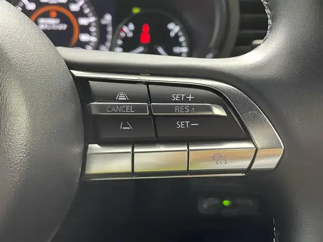 マツダ マツダ３ファストバック 15S ツーリング 埼玉県 2019(令1)年 4万km ポリメタルグレーM 純正ナビ　フルセグＴＶ 全方位カメラ　ＢＳＭ　ＨＵＤ　ＬＥＤヘッドライト　ＥＴＣ　ドライブレコーダー　追従走行　ＭＴモード付ＡＴ　CD/DVD　Bluetooth　オートハイビーム　衝突軽減　純正フロアマット　