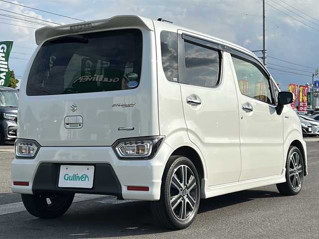 スズキ ワゴンＲ スティングレー HYBRID T 香川県 2017(平29)年 7.1万km ピュアホワイトP 純正ナビ/フルセグテレビ/ヘッドアップディスプレイ/バックカメラ/オートライト/LEDヘッドライト/運転席シートヒーター/ETC