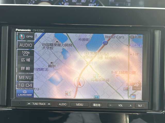 スズキ ワゴンＲ スティングレー HYBRID T 香川県 2017(平29)年 7.1万km ピュアホワイトP 純正ナビ/フルセグテレビ/ヘッドアップディスプレイ/バックカメラ/オートライト/LEDヘッドライト/運転席シートヒーター/ETC