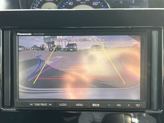 スズキ ワゴンＲ スティングレー HYBRID T 香川県 2017(平29)年 7.1万km ピュアホワイトP 純正ナビ/フルセグテレビ/ヘッドアップディスプレイ/バックカメラ/オートライト/LEDヘッドライト/運転席シートヒーター/ETC