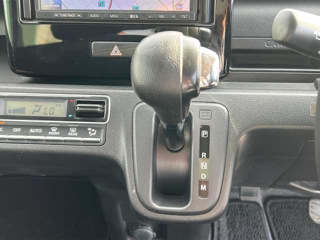 スズキ ワゴンＲ スティングレー HYBRID T 香川県 2017(平29)年 7.1万km ピュアホワイトP 純正ナビ/フルセグテレビ/ヘッドアップディスプレイ/バックカメラ/オートライト/LEDヘッドライト/運転席シートヒーター/ETC
