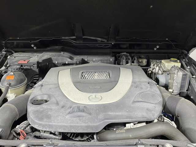 メルセデス・ベンツ ゲレンデヴァーゲン Ｇ５５０ 沖縄県 2014(平26)年 10.5万km 黒 禁煙車/純正ナビ/AM/FM/CD/DVD/フルセグTV/Bluetooth/バックカメラ/衝突軽減ブレーキ/ETC/パワーシート全席/サンルーフ/ドライブレコーダー前方/シートヒーター全席/パドルシフト/ブラインドスポットモニター/ステアリングリモコン/オートライト/純正18インチアルミホイール/LEDヘッドライト/コーナーセンサー前後/純正フロアマット/スペアキー有/取扱説明書/ABS