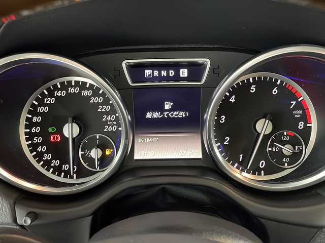 メルセデス・ベンツ ゲレンデヴァーゲン Ｇ５５０ 沖縄県 2014(平26)年 10.5万km 黒 禁煙車/純正ナビ/AM/FM/CD/DVD/フルセグTV/Bluetooth/バックカメラ/衝突軽減ブレーキ/ETC/パワーシート全席/サンルーフ/ドライブレコーダー前方/シートヒーター全席/パドルシフト/ブラインドスポットモニター/ステアリングリモコン/オートライト/純正18インチアルミホイール/LEDヘッドライト/コーナーセンサー前後/純正フロアマット/スペアキー有/取扱説明書/ABS