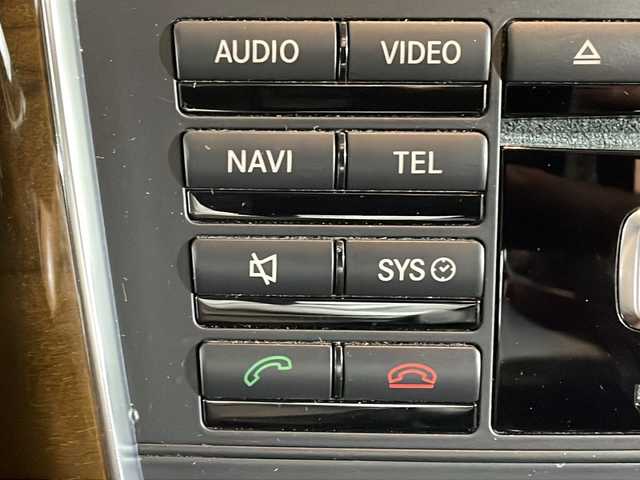 メルセデス・ベンツ ゲレンデヴァーゲン Ｇ５５０ 沖縄県 2014(平26)年 10.5万km 黒 禁煙車/純正ナビ/AM/FM/CD/DVD/フルセグTV/Bluetooth/バックカメラ/衝突軽減ブレーキ/ETC/パワーシート全席/サンルーフ/ドライブレコーダー前方/シートヒーター全席/パドルシフト/ブラインドスポットモニター/ステアリングリモコン/オートライト/純正18インチアルミホイール/LEDヘッドライト/コーナーセンサー前後/純正フロアマット/スペアキー有/取扱説明書/ABS