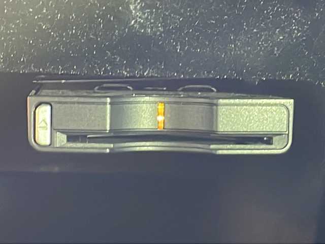 メルセデス・ベンツ ゲレンデヴァーゲン Ｇ５５０ 沖縄県 2014(平26)年 10.5万km 黒 禁煙車/純正ナビ/AM/FM/CD/DVD/フルセグTV/Bluetooth/バックカメラ/衝突軽減ブレーキ/ETC/パワーシート全席/サンルーフ/ドライブレコーダー前方/シートヒーター全席/パドルシフト/ブラインドスポットモニター/ステアリングリモコン/オートライト/純正18インチアルミホイール/LEDヘッドライト/コーナーセンサー前後/純正フロアマット/スペアキー有/取扱説明書/ABS