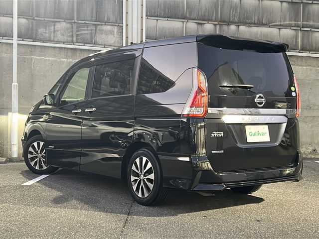 日産 セレナ ハイウェイスターVセレクションⅡ 愛知県 2019(平31)年 3.3万km ダイヤモンドブラック 社外ナビ/フルセグTV・CD・DVD・Bluetooth・SD・HDMI・USB/アラウンドビューモニター/バックカメラ/ハンズフリー両側パワースライドドア/インテリジェントエマージェンシーブレーキ/レーダークルーズコントロール/パーキングアシスト/クリアランスソナー/ビルトインETC/LEDヘッドライト/オートライト/フォグランプ/コムテック製ドライブレコーダー（ZDR-014）/後席USBソケット/シート裏テーブル/スマートキー/プッシュスタート/純正フロアマット/純正ドアバイザー/保証書/整備記録簿/取扱説明書/スペアスマートキー