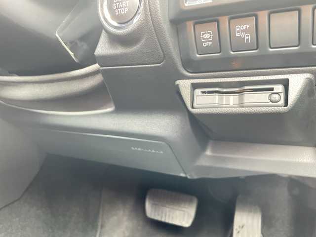 スバル フォレスター ハイブリッド X－エディション 神奈川県 2024(令6)年 1万km クリスタルブラックシリカ ワンオーナー/ドライバーモニタリングシステム/アイサイトX/レーダークルーズコントロール/レーンキープアシスト/ブラインドスポットミラー/純正DIATONE SOUNDナビ/フルセグTV/フロント＋サイド＋バックカメラ/純正ナビ連携前後ドライブレコーダー/パワーバックドア/前席パワーシート/全席シートーヒーター/革巻きステアリング/ステアリングヒーター/パドルシフト/ビルトインETC/純正ドアバイザー/社外フロアマット/荷室トレイマット/カーゴアッパーフック/スマートキー　2本/プッシュスタート/保証書/取扱説明書