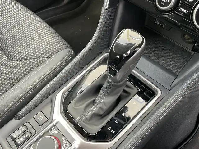 スバル フォレスター ハイブリッド X－エディション 千葉県 2024(令6)年 1.1万km クリスタルブラックシリカ アイサイトセイフティプラス/・衝突軽減ブレーキ/レーンキープアシスト/・レーダークルーズコントロール/アダプティブヘッドライト/・ブラインドスポットモニター/コーナーセンサー(後)/ダイアトーンサウンドナビ/・フルセグ/BT/DVD/CD/USB/バック/サイド/フロントカメラ/ステアリングスイッチ/パドルシフト/ステアリングヒーター/ETC/デジタルインナーミラー/電動パーキングブレーキ/パワーバックドア/ハーフレザーシート/パワーシート(D/N席)/シートヒーター(D/N席)/LEDヘッドライト/オートライト/フォグライト/スマートキー/プッシュスタート/フロアマット/ルーフレール/純正18インチAW