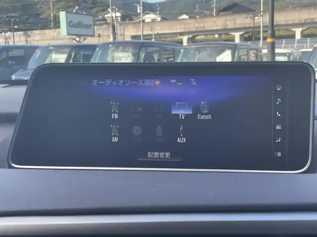 レクサス ＲＸ 450h バージョンL 佐賀県 2017(平29)年 5.9万km ソニッククォーツ サンルーフ/プリクラッシュセーフティ/レーンキープアシスト/レーダークルーズコントロール/レーンキープアシスト/クリアランスソナー/ブラインドスポットモニター/純正メーカーナビ/・パノラミックビューモニター/・フルセグTV/BT/CD/DVD/TVキャンセラー/三眼LEDヘッドライト/ETC2.0/純正20インチAW/茶レザーシート/全席パワーシート/前席シートメモリ/全席シートヒーター/シートベンチレーション/パワーバックドア/社外前後ドラレコ(SDなし動作確認未)/革巻きステアリング/ステアリングヒーター/電動パーキングスイッチ/ヘッドアップディスプレイ/トノカバー/スペアキー×１/カードキー×1/取扱説明書/保証書