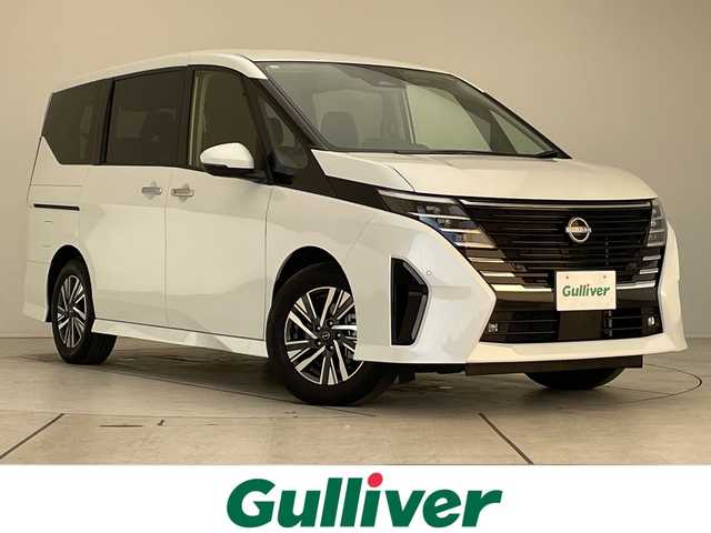 日産 セレナ ハイウェイスター V 愛知県 2024(令6)年 0.9万km プリズムホワイト プロパイロット/9型ナビ/全方位カメラ/両側パワースライドドア/レーダークルーズコントロール/バックカメラ/ハンズフリースライドドア/コーナーセンサー/純正アルミホイール/ＥＴＣ/ブラインドスポットモニター/LEDヘッドライト/パドルシフト/インテリジェントミラー/リアオートエアコン/オートマチックハイビーム/ドライブレコーダー/衝突軽減システム/フルセグ/CD DVD/Bluetooth/ステアリングスイッチ/スマートキー/プッシュスタート