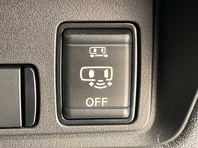 日産 セレナ ハイウェイスター V 愛知県 2024(令6)年 0.9万km プリズムホワイト プロパイロット/9型ナビ/全方位カメラ/両側パワースライドドア/レーダークルーズコントロール/バックカメラ/ハンズフリースライドドア/コーナーセンサー/純正アルミホイール/ＥＴＣ/ブラインドスポットモニター/LEDヘッドライト/パドルシフト/インテリジェントミラー/リアオートエアコン/オートマチックハイビーム/ドライブレコーダー/衝突軽減システム/フルセグ/CD DVD/Bluetooth/ステアリングスイッチ/スマートキー/プッシュスタート