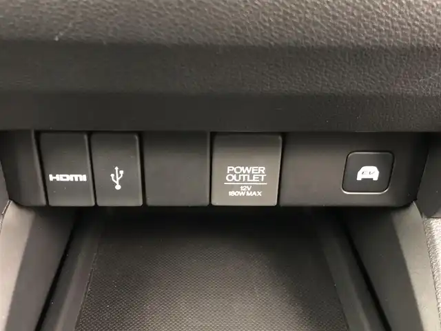 ホンダ オデッセイ ハイブリッド e:HEVアブソルート EX 愛知県 2021(令3)年 2.1万km プレミアムヴィーナスブラックP 10インチ純正ナビ/フリップダウンモニター　/アラウンドビューモニター　/衝突軽減ブレーキ　/ＨＤＭＩ/USB/レーダークルーズコントロール/ジェスチャーコントロール/BSM/電子パーキング　/オートホールド　/ハーフレザー　/パワーシート　/ビルトインＥＴＣ　/ドライブレコーダー/パワースライドドア/アルミホイール/LEDライト/オートハイビーム