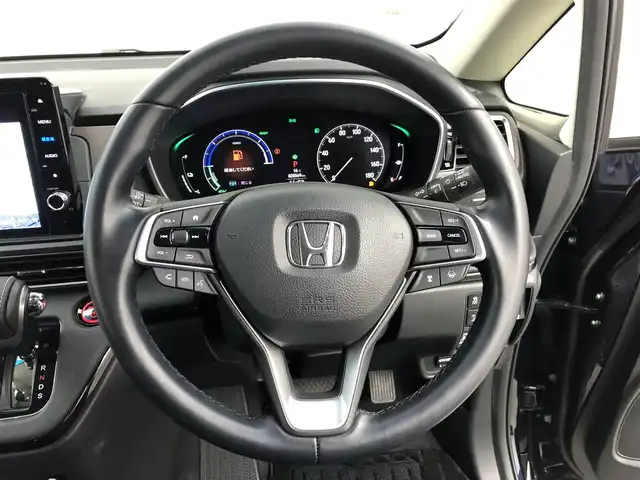 ホンダ オデッセイ ハイブリッド e:HEVアブソルート EX 愛知県 2021(令3)年 2.1万km プレミアムヴィーナスブラックP 10インチ純正ナビ/フリップダウンモニター　/アラウンドビューモニター　/衝突軽減ブレーキ　/ＨＤＭＩ/USB/レーダークルーズコントロール/ジェスチャーコントロール/BSM/電子パーキング　/オートホールド　/ハーフレザー　/パワーシート　/ビルトインＥＴＣ　/ドライブレコーダー/パワースライドドア/アルミホイール/LEDライト/オートハイビーム