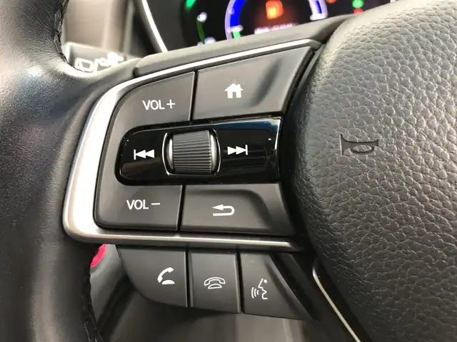 ホンダ オデッセイ ハイブリッド e:HEVアブソルート EX 愛知県 2021(令3)年 2.1万km プレミアムヴィーナスブラックP 10インチ純正ナビ/フリップダウンモニター　/アラウンドビューモニター　/衝突軽減ブレーキ　/ＨＤＭＩ/USB/レーダークルーズコントロール/ジェスチャーコントロール/BSM/電子パーキング　/オートホールド　/ハーフレザー　/パワーシート　/ビルトインＥＴＣ　/ドライブレコーダー/パワースライドドア/アルミホイール/LEDライト/オートハイビーム