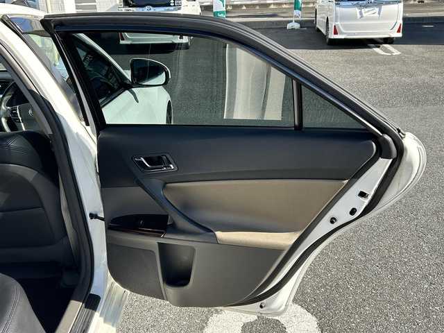 トヨタ マークＸ 250G リラックスセレクション 埼玉県 2010(平22)年 7.3万km ホワイトパールクリスタルシャイン 社外ナビ/　(Bluetooth/CD/DVD/FM)/フルセグテレビ/ビルトインETC/前後ドライブレコーダー/パワーシート/プッシュスタート/オートハロゲンヘッドライト/ドアバイザー/純正フロアマット/社外17インチアルミホイール