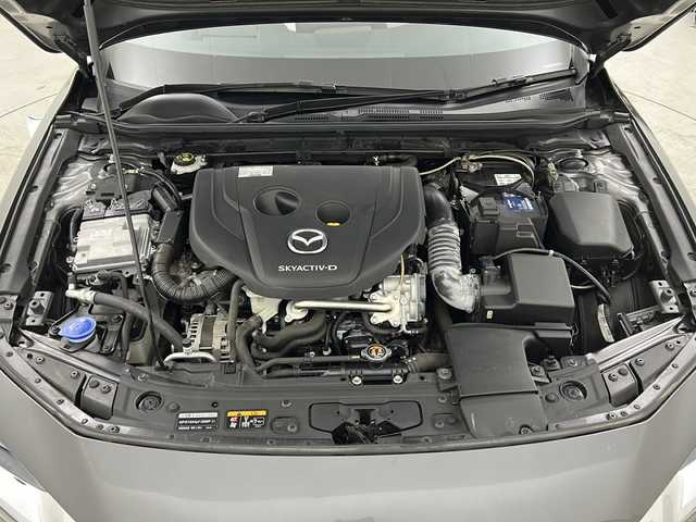 マツダ マツダ３セダン XD Lパッケージ 宮城県 2019(令1)年 6.2万km マシーングレープレミアムM 禁煙車/BOSEサウンド/i-ACTIVSENSE/・アダプティブ・LED・ヘッドライト/・クルージング＆トラフィック・サポート/・ブラインド・スポット・モニタリング/・トラクション・コントロール・システム/・アイ・ストップ/・レーンキープ・アシスト・システム/・スマート・ブレーキ・サポート/ヘッドアップディスプレイ/全周囲カメラ/本革シート/MAZDAコネクトナビ（地図SD無し）/・BT/AM/FM/CD/DVD/USB/HDMI/フルセグTV/ドライブレコーダー/ビルトインETC/電動パーキングブレーキ/オートホールド/前席シートヒーター/運転席パワーシート/シートメモリー/ステアヒーター/革巻きステアリング/ステアリングスイッチ/パドルシフト/プッシュスタート/スマートキー/純正フロアマット/純正18インチアルミホイール/LEDヘッドライト