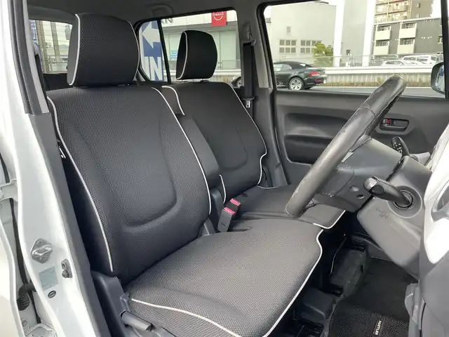 スズキ ハスラー X 岐阜県 2015(平27)年 9.3万km パールホワイト/ブラック2トーンルーフ (株)IDOMが運営する【じしゃロン多治見店】の自社ローン対象車両になります。こちらは現金ご利用時の価格です。自社ローンご希望の方は別途その旨お申付け下さい。/純正メモリーナビ/ワンセグTV・CD・SD・USB/純正ビルトインETC/運転席シートヒーター/シートリフター/純正１５インチアルミホイール/電動格納ドアミラー