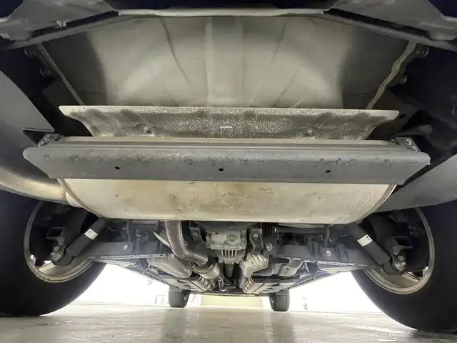 日産 エクストレイル ハイブリッド 20X エクストリーマーXエマージェンシーブレーキ 福島県 2015(平27)年 4.5万km ダークメタルグレー クルーズコントロール/ニッサンインテリジェントモビリティ/エマージェンシーブレーキ/インテリジェントパーキングアシスト/レーンキープアシスト/衝突軽減ブレーキ/BSM/ハイビームアシスト/コーナーセンサー前後/純正7インチSDナビゲーション/・型式：QY-7391PC/・TV/Bluetooth/USB/AUX/CD/DVD/AM・FM/・ETC/・アラウンドビューモニター/・バックカメラ/LEDヘッドライト/・フォグランプ/・オートライト/電動格納ウインカーミラー/革巻きステアリング/・ステアリングスイッチ/レザーシート/前席シートヒーター/前席エアシート/プッシュスタート/・スマートキー/４WD/ルーフレール/純正フロアマット