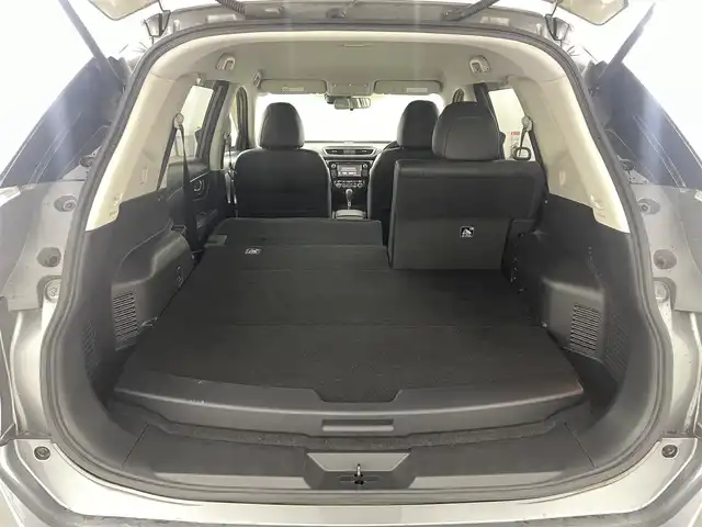 日産 エクストレイル ハイブリッド 20X エクストリーマーXエマージェンシーブレーキ 福島県 2015(平27)年 4.5万km ダークメタルグレー クルーズコントロール/ニッサンインテリジェントモビリティ/エマージェンシーブレーキ/インテリジェントパーキングアシスト/レーンキープアシスト/衝突軽減ブレーキ/BSM/ハイビームアシスト/コーナーセンサー前後/純正7インチSDナビゲーション/・型式：QY-7391PC/・TV/Bluetooth/USB/AUX/CD/DVD/AM・FM/・ETC/・アラウンドビューモニター/・バックカメラ/LEDヘッドライト/・フォグランプ/・オートライト/電動格納ウインカーミラー/革巻きステアリング/・ステアリングスイッチ/レザーシート/前席シートヒーター/前席エアシート/プッシュスタート/・スマートキー/４WD/ルーフレール/純正フロアマット