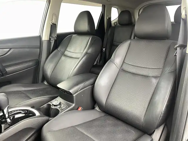 日産 エクストレイル ハイブリッド 20X エクストリーマーXエマージェンシーブレーキ 福島県 2015(平27)年 4.5万km ダークメタルグレー クルーズコントロール/ニッサンインテリジェントモビリティ/エマージェンシーブレーキ/インテリジェントパーキングアシスト/レーンキープアシスト/衝突軽減ブレーキ/BSM/ハイビームアシスト/コーナーセンサー前後/純正7インチSDナビゲーション/・型式：QY-7391PC/・TV/Bluetooth/USB/AUX/CD/DVD/AM・FM/・ETC/・アラウンドビューモニター/・バックカメラ/LEDヘッドライト/・フォグランプ/・オートライト/電動格納ウインカーミラー/革巻きステアリング/・ステアリングスイッチ/レザーシート/前席シートヒーター/前席エアシート/プッシュスタート/・スマートキー/４WD/ルーフレール/純正フロアマット