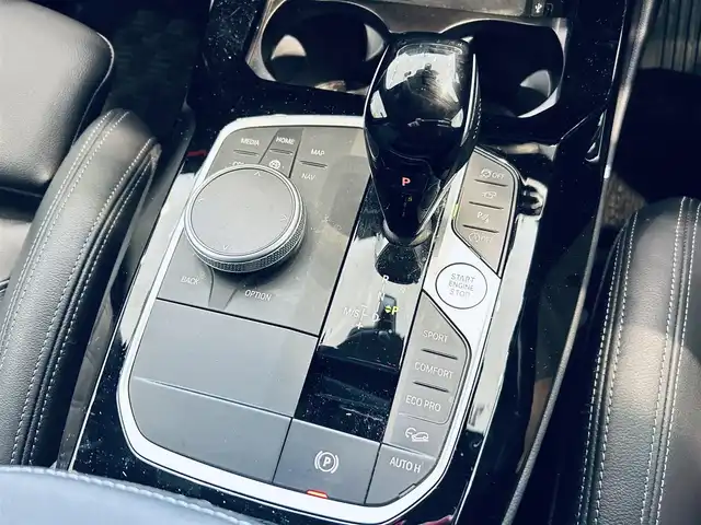 ＢＭＷ ＢＭＷ Ｘ３ xDrive20d Mスポーツ 大阪府 2023(令5)年 2.4万km アルピンホワイトⅢ HUD/ACC/純正ナビ/TV/360°/applecarplay/純正20インチAW/LEDヘッドライト/電動リアゲート/ワイヤレス充電/黒革/パワーシート/Dシートメモリ/シートヒーター/ブラインドスポット