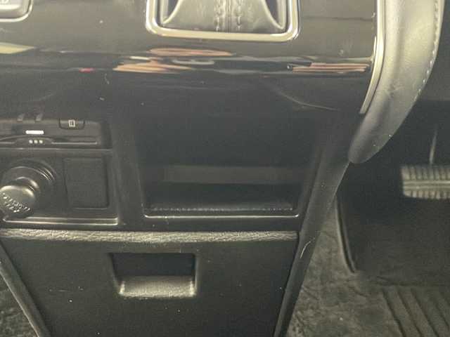 三菱 デリカＤ：５ M 秋田県 2021(令3)年 4.9万km ベージュ 4WD/衝突被害軽減ブレーキ/社外メモリナビ　/　　CD/DVD/BT/フルセグTV/バックカメラ　/片側パワースライドドア　/レーダークルーズコントロール　/LEDオートライト　/社外16インチアルミホイール　/パドルシフト　/オートハイビーム　/サイドステップ/USB入力端子/パドルシフト/スマートキー　/ビルトインETC