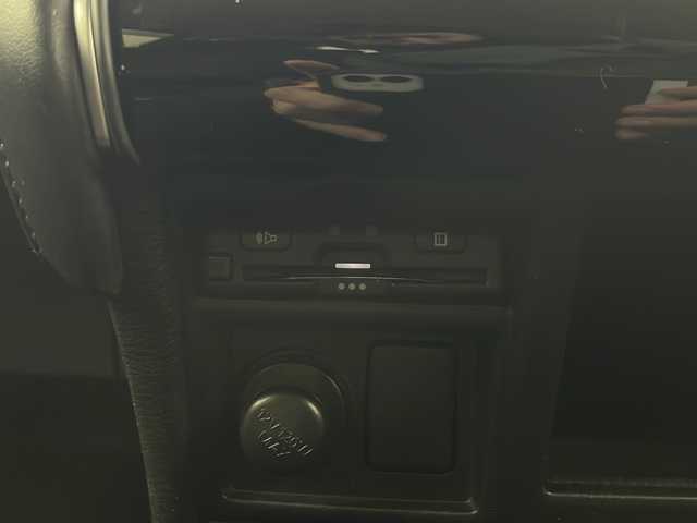 三菱 デリカＤ：５ M 秋田県 2021(令3)年 4.9万km ベージュ 4WD/衝突被害軽減ブレーキ/社外メモリナビ　/　　CD/DVD/BT/フルセグTV/バックカメラ　/片側パワースライドドア　/レーダークルーズコントロール　/LEDオートライト　/社外16インチアルミホイール　/パドルシフト　/オートハイビーム　/サイドステップ/USB入力端子/パドルシフト/スマートキー　/ビルトインETC