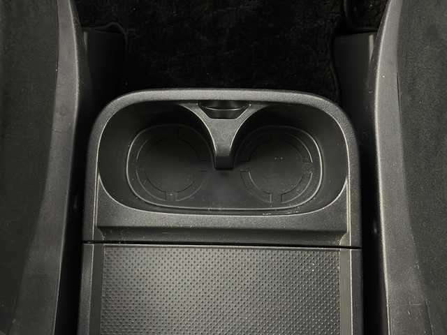 三菱 デリカＤ：５ M 秋田県 2021(令3)年 4.9万km ベージュ 4WD/衝突被害軽減ブレーキ/社外メモリナビ　/　　CD/DVD/BT/フルセグTV/バックカメラ　/片側パワースライドドア　/レーダークルーズコントロール　/LEDオートライト　/社外16インチアルミホイール　/パドルシフト　/オートハイビーム　/サイドステップ/USB入力端子/パドルシフト/スマートキー　/ビルトインETC