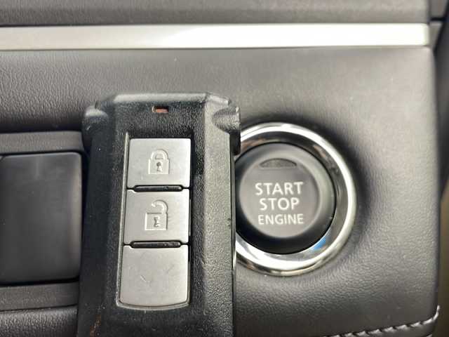 三菱 デリカＤ：５ M 秋田県 2021(令3)年 4.9万km ベージュ 4WD/衝突被害軽減ブレーキ/社外メモリナビ　/　　CD/DVD/BT/フルセグTV/バックカメラ　/片側パワースライドドア　/レーダークルーズコントロール　/LEDオートライト　/社外16インチアルミホイール　/パドルシフト　/オートハイビーム　/サイドステップ/USB入力端子/パドルシフト/スマートキー　/ビルトインETC