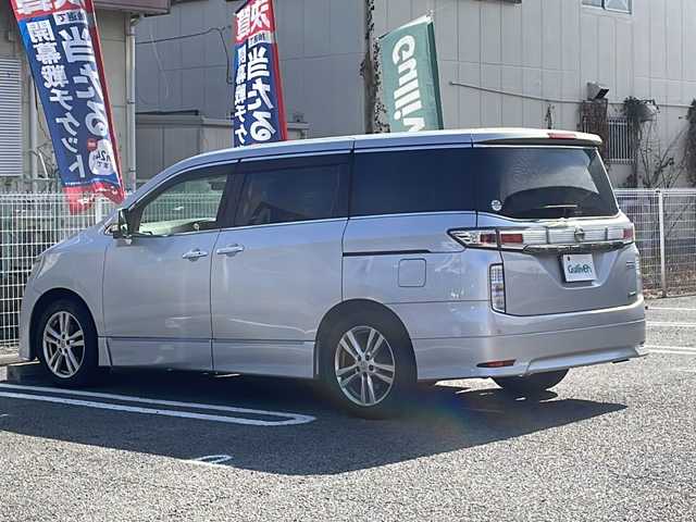 日産 エルグランド