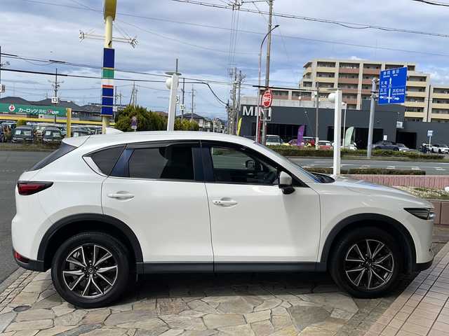 マツダ ＣＸ－５ XD プロアクティブ 静岡県 2020(令2)年 5.5万km スノーフレイクホワイトパールマイカ 純正ナビ/・アラウンドビューモニター/・Bluetooth/・フルセグTV/・USB/・CD/DVD/主要装備/・プッシュスタート/・前後ドライブレコーダー/・ETC車載器/・前席シートヒーター/・ステアリングヒーター/・運転席パワーシート/・パワーバックドア/・オートマチックハイビーム/・LEDヘッドライト/・TVキャンセラー/安全装備/・プリクラッシュセーフティ/・アダプティブクルーズコントロール/・レーンキープアシスト/・前後コーナーセンサー/・ブラインドスポットモニター/・交通標識認識システム