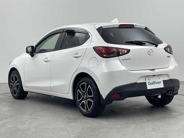 マツダ デミオ 15Sツーリング 三重県 2018(平30)年 5.8万km スノーフレイクホワイトパールマイカ 禁煙車/メーカーＯＰSDナビ/・Bluetooth・フルセグ・CD/DVD・SD・AUX・USB/３６０°ビューモニター/衝突被害軽減ブレーキ/車線逸脱警報システム/パーキングセンサー/ＢＳＭ/オートライト/オートマチックハイビーム/HUD/パドルシフト/前席シートヒーター/ビルドインＥＴＣ