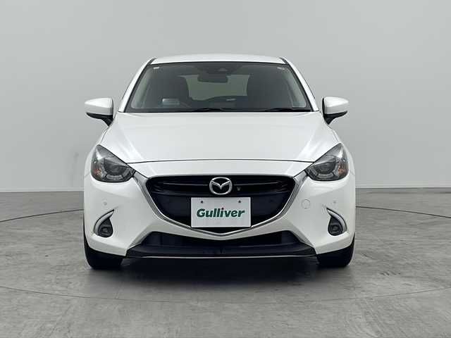 マツダ デミオ 15Sツーリング 三重県 2018(平30)年 5.8万km スノーフレイクホワイトパールマイカ 禁煙車/メーカーＯＰSDナビ/・Bluetooth・フルセグ・CD/DVD・SD・AUX・USB/３６０°ビューモニター/衝突被害軽減ブレーキ/車線逸脱警報システム/パーキングセンサー/ＢＳＭ/オートライト/オートマチックハイビーム/HUD/パドルシフト/前席シートヒーター/ビルドインＥＴＣ