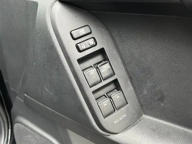トヨタ ランドクルーザー プラド TX 静岡県 2016(平28)年 12.2万km アティチュードブラックマイカ ワンオーナー/サンルーフ/純正SDナビ/フルセグTV/Bluetooth/DVD/CD/HDMI/USB/社外後席モニター【TVM-PW900】×2/バックカメラ/ルーフレール/クリアランスソナー/ドライブレコーダー(前方)/LEDライト/フォグライト/純正フロアマット/純正ドアバイザー/純正17インチアルミホイール/プッシュスタート/スマートキー2個/取扱説明書/新車時保証書
