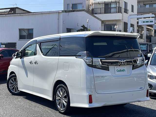 トヨタ ヴェルファイア Z Aエディション ゴールデンアイズ 東京都 2017(平29)年 7.1万km ホワイトパールクリスタルシャイン ワンオーナー/フルセグテレビ/バックカメラ/アイドリングストップ/クルーズコントロール/プッシュスタート/両側パワースライドドア/ETC/ウォークスルー/ハーフレザー/フロアマット純正/Bluetooth