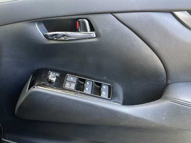 トヨタ ヴェルファイア Z Aエディション ゴールデンアイズ 東京都 2017(平29)年 7.1万km ホワイトパールクリスタルシャイン ワンオーナー/フルセグテレビ/バックカメラ/アイドリングストップ/クルーズコントロール/プッシュスタート/両側パワースライドドア/ETC/ウォークスルー/ハーフレザー/フロアマット純正/Bluetooth