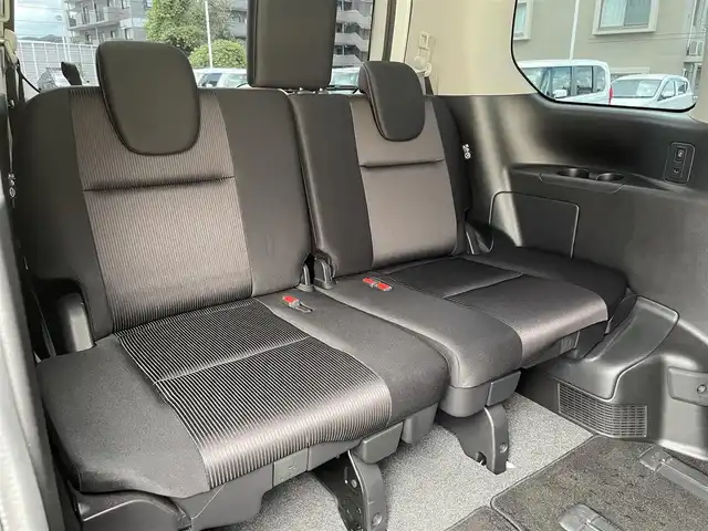 日産 セレナ ハイウェイスター 山口県 2016(平28)年 6.5万km ブリリアントホワイトパール 2トーン 9型ナビ フルセグTV CD DVD BT BD/フリップダウンモニター/バックカメラ/両側パワースライドドア/ハンズフリーオートスライドドア/LEDオートヘッドライト/フォグライト/スマートキー 2個/クルーズコントロール/ETC/ドラレコ/ステアリングリモコン/衝突被害軽減ブレーキ/レーンアシスト/禁煙車