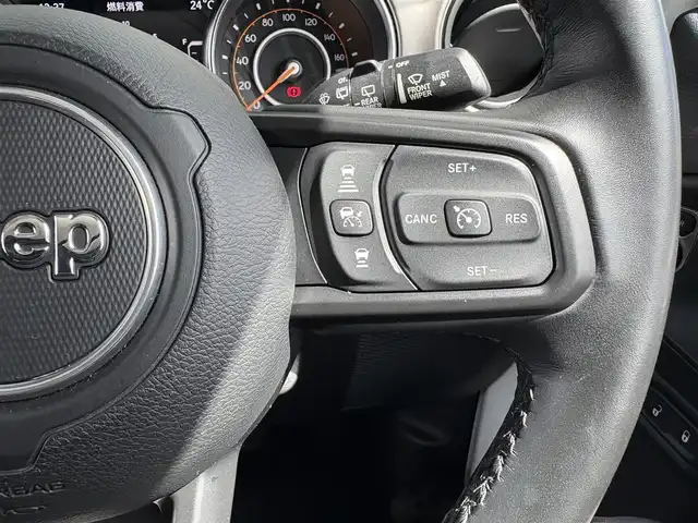 クライスラー・ジープ ラングラー アンリミテッド スポーツ 石川県 2020(令2)年 2.9万km 白 4WD/ACC/サイド/バックカメラ/ドライブレコーダー（前後）/コーダーセンター/USB/LEDヘッドライト/フォグライト/フロアマット