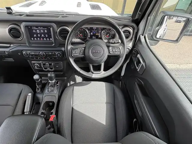 クライスラー・ジープ ラングラー アンリミテッド スポーツ 石川県 2020(令2)年 2.9万km 白 4WD/ACC/サイド/バックカメラ/ドライブレコーダー（前後）/コーダーセンター/USB/LEDヘッドライト/フォグライト/フロアマット